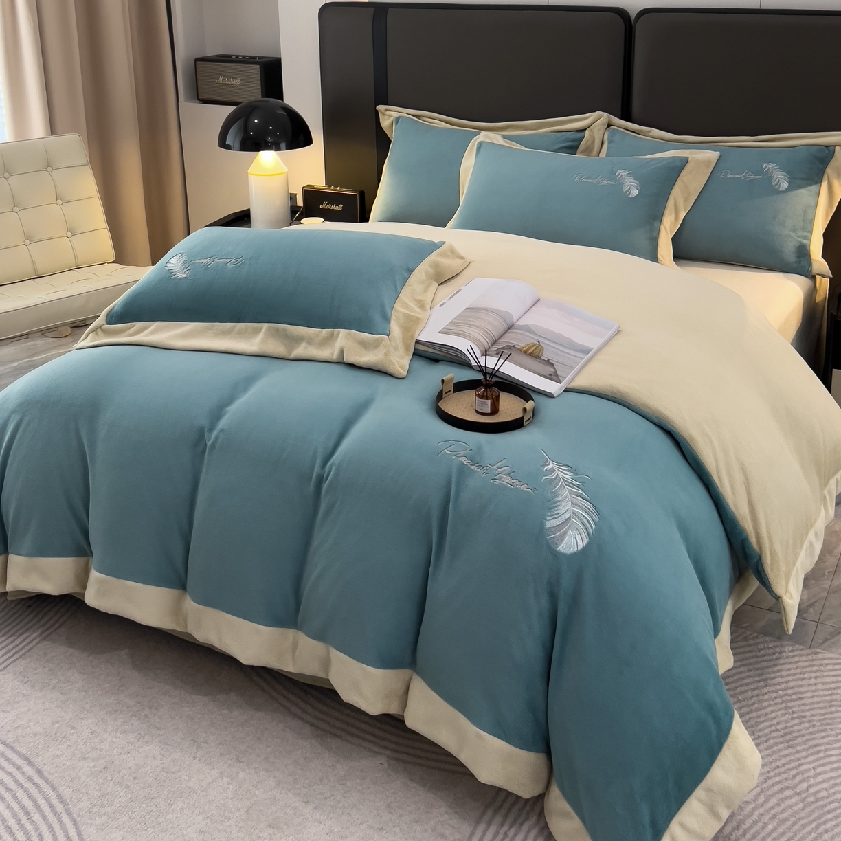 91家纺网 家纺一手货源 找家纺 露梦 2025新款加厚保暖牛奶绒刺绣款四件套-轻羽（风格一） 轻羽-青霜绿