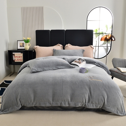 91家纺网 家纺一手货源 找家纺 （总）席之家 2024新款A类纯色加厚牛奶绒四件套