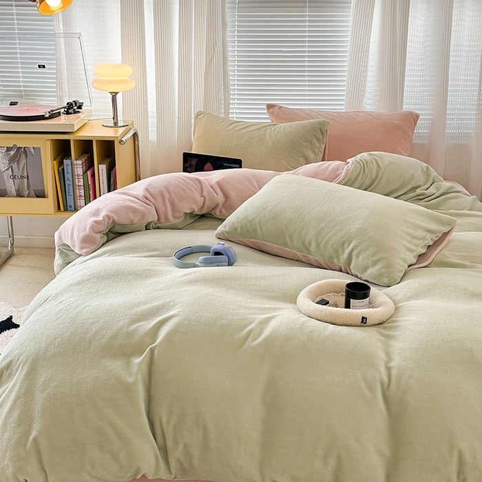 91家纺网 家纺一手货源 找家纺 昔可家纺2023新款奶油纯色系列双拼牛奶绒四件套 蜜瓜奶昔