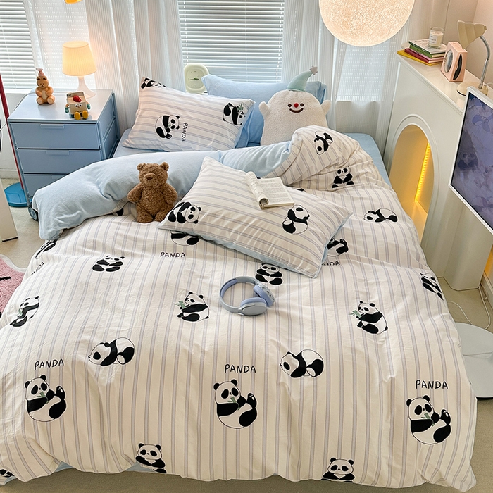 91家纺网 家纺一手货源 找家纺 昔可家纺 2023新款y2k卡通印花系列棉加绒四件套 呆萌熊猫