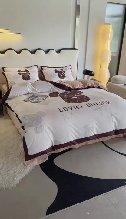 91家纺网 家纺一手货源 找家纺 摩卡 2024新款秋冬新品网红款婴儿绒毛四件套 熊头咖