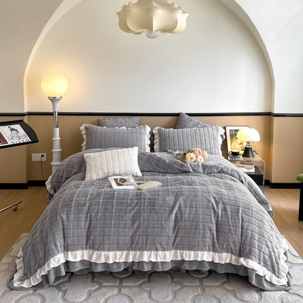 金麦家纺 2023新款皮草级兔兔绒四件套 黛美娜-绅士灰