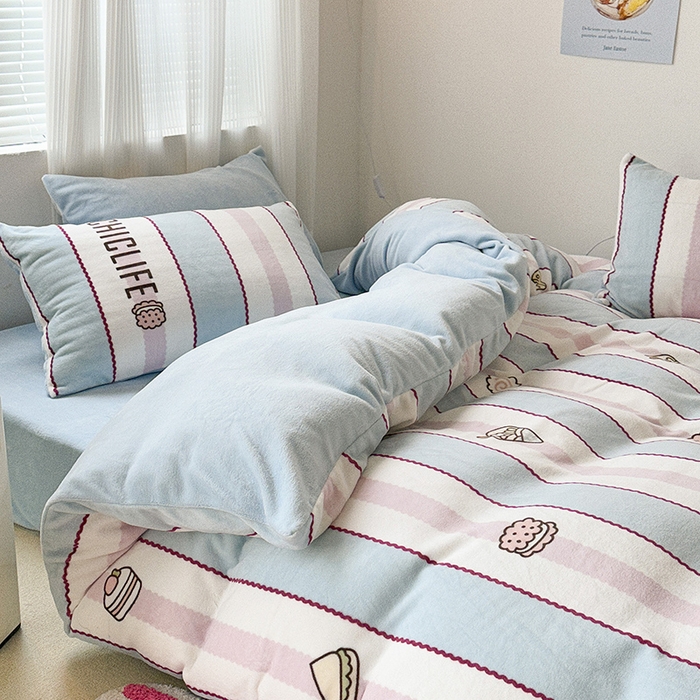 91家纺网 家纺一手货源 找家纺 昔可家纺 2023新款大版数码印花保暖牛奶绒四件套 美食派对