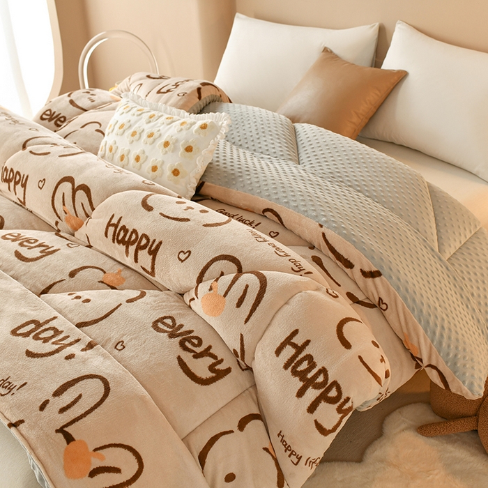 91家纺网 家纺一手货源 找家纺 梦初语 2023新款A类双面牛奶绒豆豆被冬被芯被子春秋被 唯美小兔