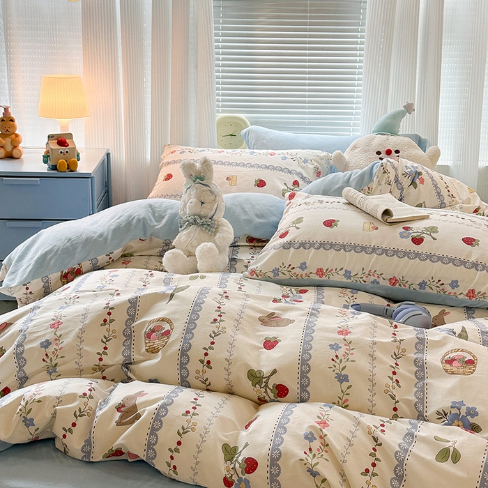 91家纺网 家纺一手货源 找家纺 昔可家纺 2023新款y2k卡通印花系列棉加绒四件套 蕾丝花边兔