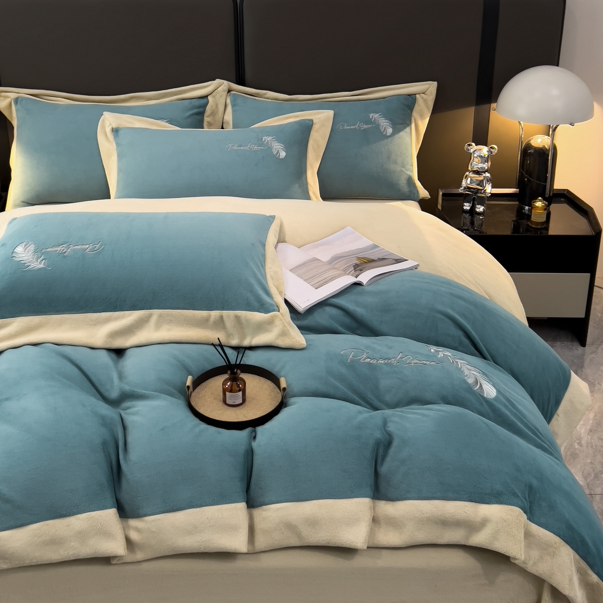 91家纺网 家纺一手货源 找家纺 露梦 2025新款加厚保暖牛奶绒刺绣款四件套-轻羽（风格一） 轻羽-青霜绿