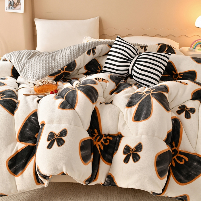 91家纺网 家纺一手货源 找家纺 梦初语 2023新款A类双面牛奶绒豆豆被冬被芯被子春秋被 优雅蝴蝶结