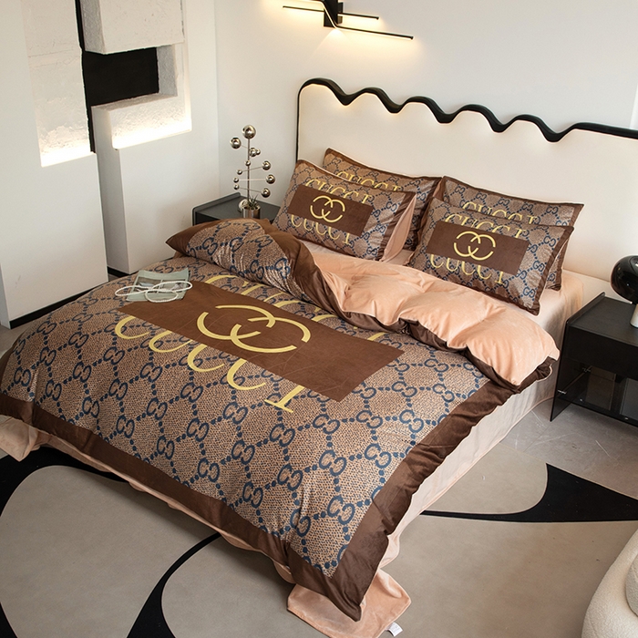 91家纺网 家纺一手货源 找家纺 摩卡 2024新款秋冬新品网红款婴儿绒毛四件套 经典咖