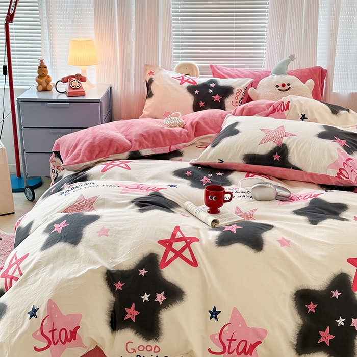 91家纺网 家纺一手货源 找家纺 昔可家纺 2023新款y2k卡通印花系列棉加绒四件套 y2k星星