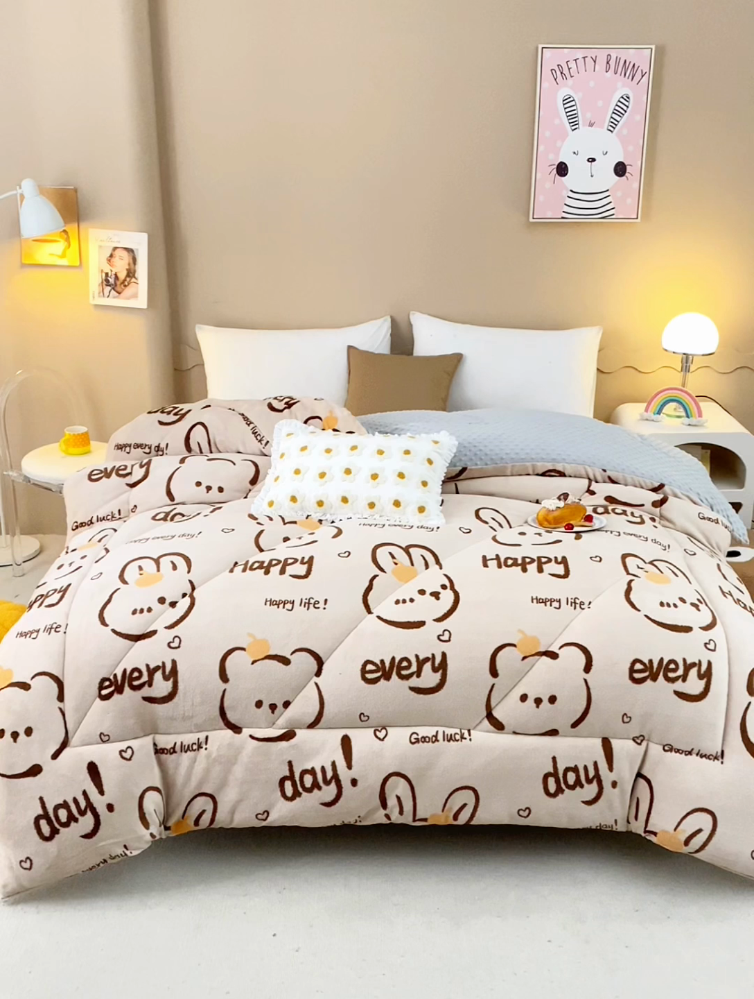 91家纺网 家纺一手货源 找家纺 梦初语 2023新款A类双面牛奶绒豆豆被冬被芯被子春秋被 唯美小兔