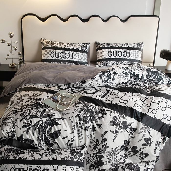 91家纺网 家纺一手货源 找家纺 摩卡 2024新款秋冬新品网红款婴儿绒毛四件套 绮丽复古