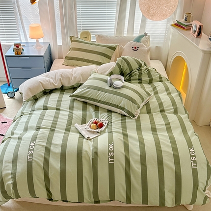 昔可家纺 2023新款y2k卡通印花系列棉加绒四件套 绿条字母