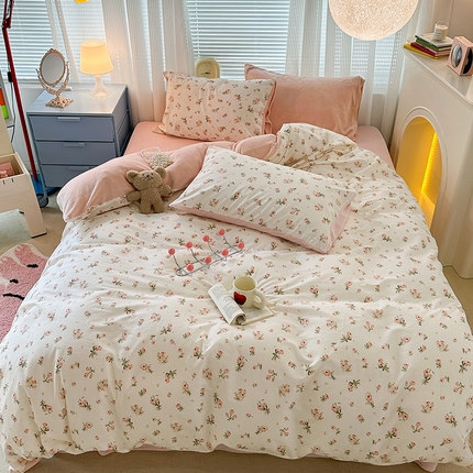 昔可家纺 2023新款y2k卡通印花系列棉加绒四件套 粉黛落樱