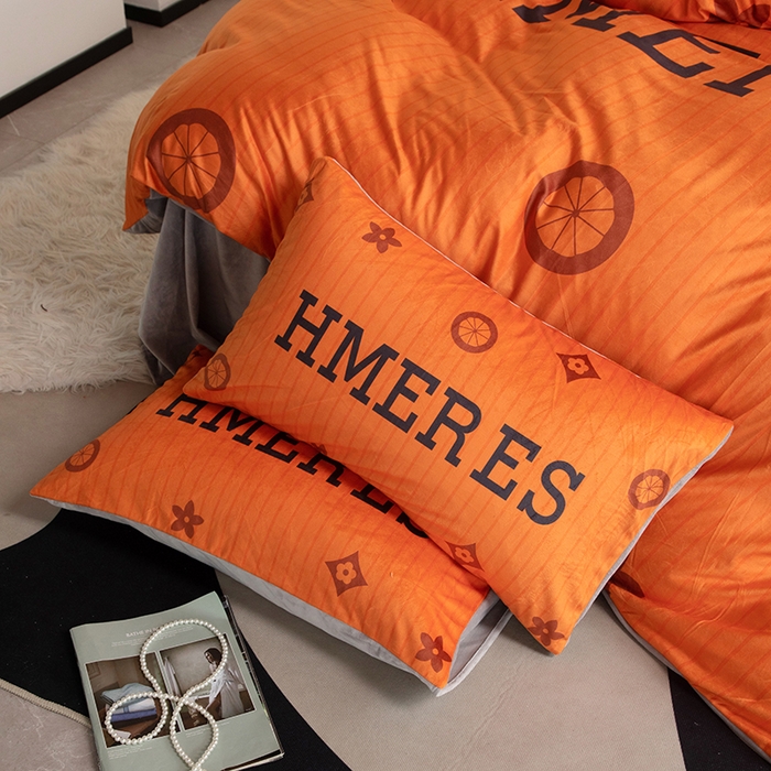 91家纺网 家纺一手货源 找家纺 摩卡 2024新款秋冬新品网红款婴儿绒毛四件套 爱玛橙