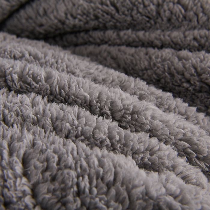 91家纺网 家纺一手货源 找家纺 金灵居 2025新款雪花绒羊羔绒冬被子被芯春秋被 萌宠乐园