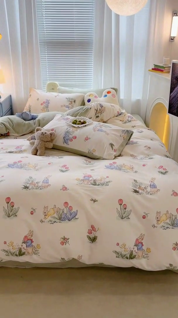 91家纺网 家纺一手货源 找家纺 昔可家纺 2023新款y2k卡通印花系列棉加绒四件套 花丛兔兔