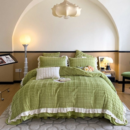 91家纺网 家纺一手货源 找家纺 金麦家纺 2023新款皮草级兔兔绒四件套 黛美娜-灰草绿