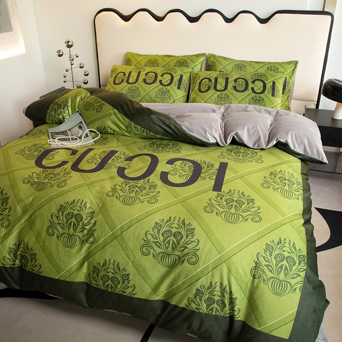 91家纺网 家纺一手货源 找家纺 摩卡 2024新款秋冬新品网红款婴儿绒毛四件套 复古绿