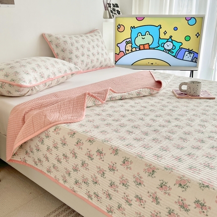 茉夕家纺 2023新款跑量款纯棉高温水洗床盖 粉玫瑰