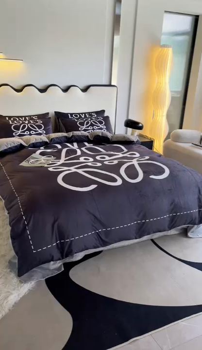 91家纺网 家纺一手货源 找家纺 摩卡 2024新款秋冬新品网红款婴儿绒毛四件套 至爱黑