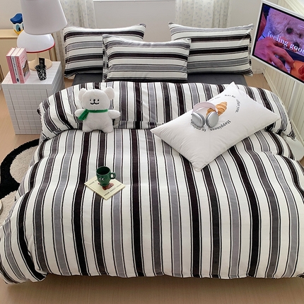 桃子家居 2023新款ins简约时尚奶油格子北欧极简加厚牛奶绒四件套 简尚黑