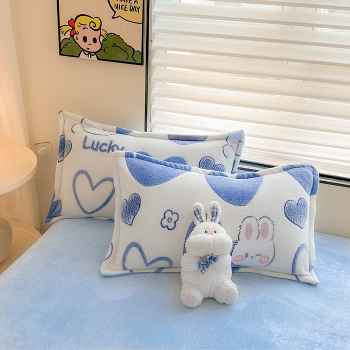 91家纺网 家纺一手货源 找家纺 美莱 2023爆款雪花绒四件套法莱绒牛奶绒被套量大价格优惠 爱心兔