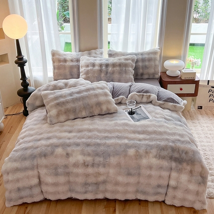 91家纺网 家纺一手货源 找家纺 妖妖 2023新款兔毛牛奶绒四件套-泡芙 泡芙-灰紫