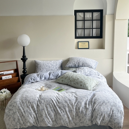 91家纺网 家纺一手货源 找家纺 柚子YOUTH 2023新款日系色烂雕花绒四件套 小春日和 蓝