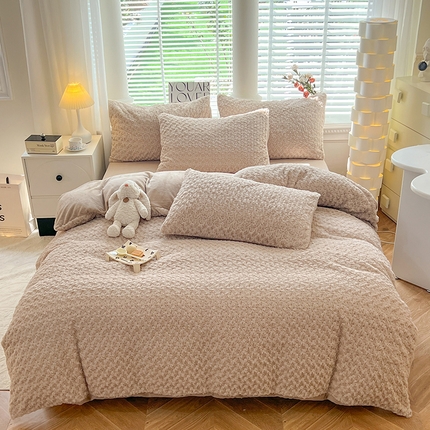 91家纺网 家纺一手货源 找家纺 妖妖家纺 2023兔毛四件套-小玫瑰小格子 玫瑰浅卡其