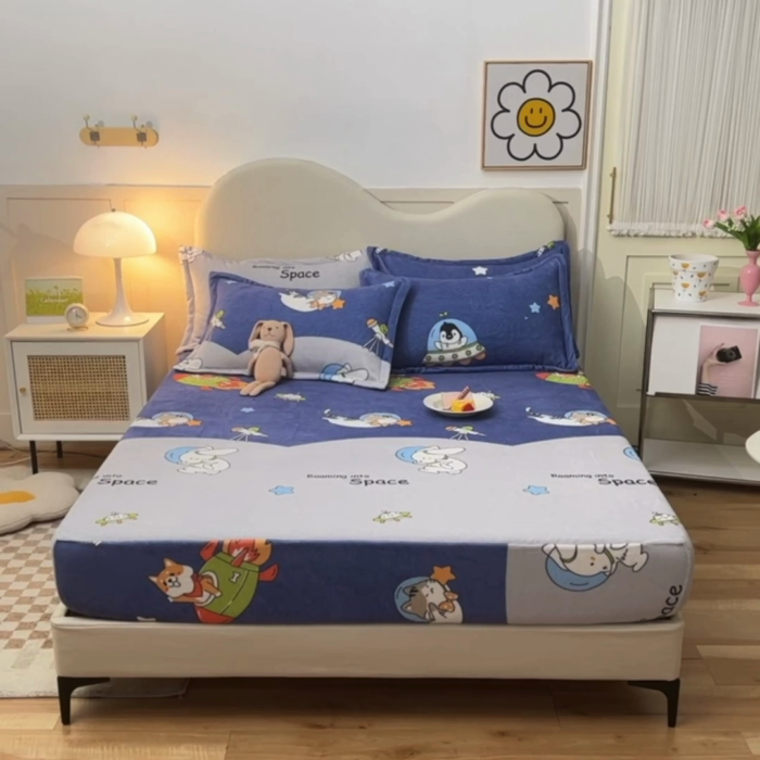 91家纺网 家纺一手货源 找家纺 甜之梦2025新款印花牛奶绒单品床笠可定制任何尺寸（可接异型缺角） 猫星球