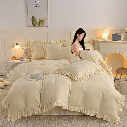 91家纺网 家纺一手货源 找家纺 苏迪 2025新款牛奶绒四件套-山茶花 山茶花--米白色