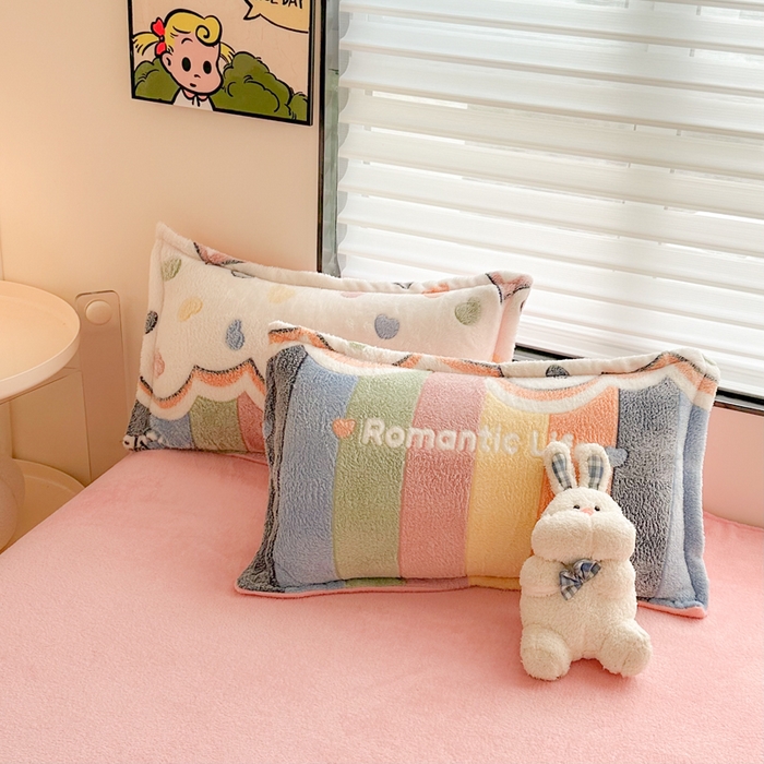 91家纺网 家纺一手货源 找家纺 美莱 2023爆款雪花绒四件套法莱绒牛奶绒被套量大价格优惠 彩虹