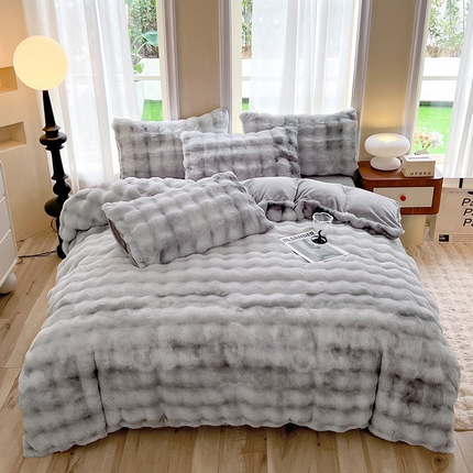 91家纺网 家纺一手货源 找家纺 妖妖 2023新款兔毛牛奶绒四件套-泡芙 泡芙-浅灰