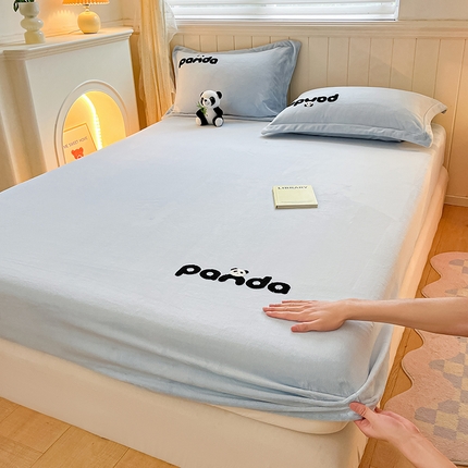 （总）丽美人家纺 2023新款熊猫牛奶绒毛巾绣床笠