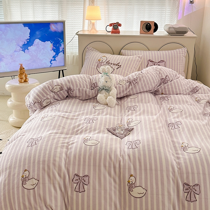 91家纺网 家纺一手货源 找家纺 （总）昔可家纺 2023新款大版印花枕套牛奶绒系列四件套