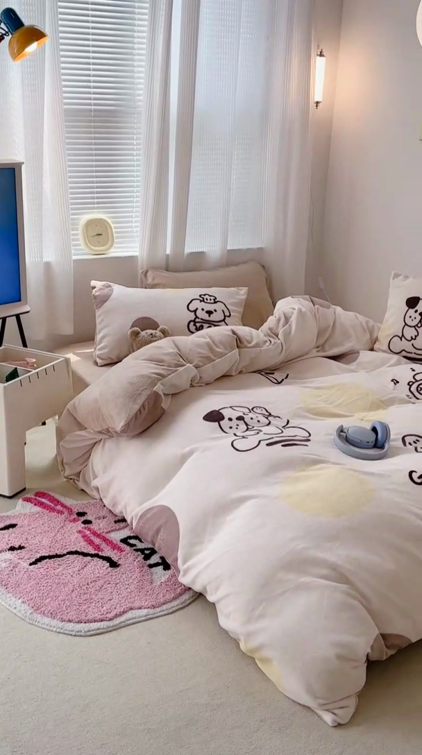 91家纺网 家纺一手货源 找家纺 昔可家纺 2023新款大版数码印花保暖牛奶绒四件套 狗狗厨师