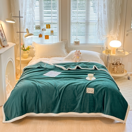 91家纺网 家纺一手货源 找家纺 眠博士 2023新款轻奢大包边毛毯被套 轻奢毛毯-祖母绿