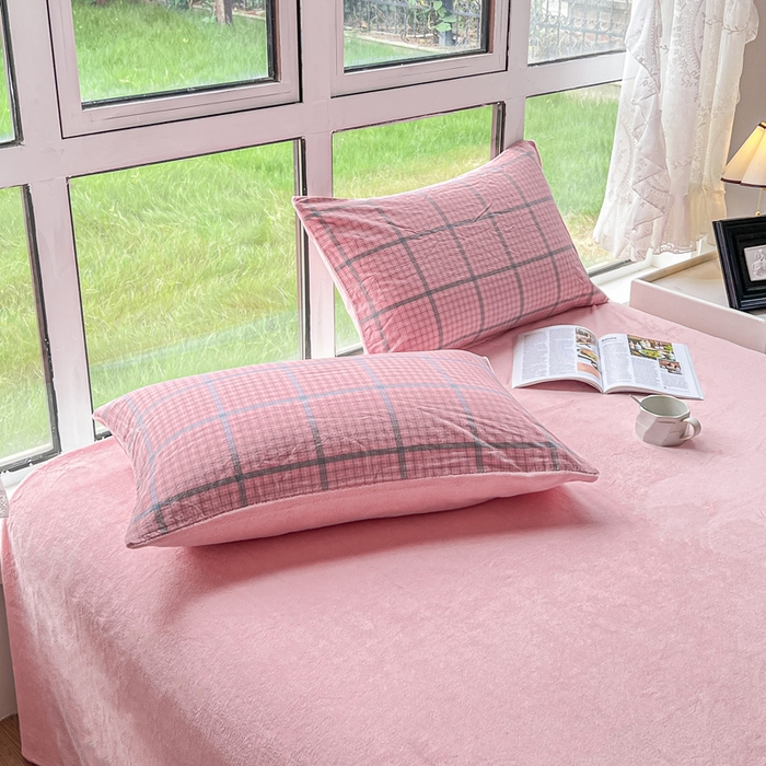 91家纺网 家纺一手货源 找家纺 柠萌家居 2023新款全棉色织水洗棉加牛奶绒四件套全棉拼牛奶绒 棉+绒-瓦尔粉