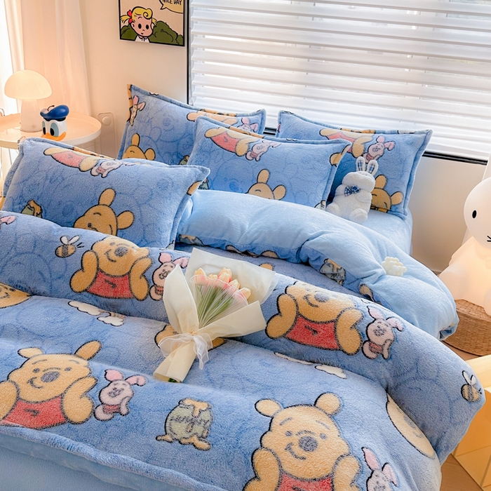 91家纺网 家纺一手货源 找家纺 美莱 2023爆款雪花绒四件套法莱绒牛奶绒被套量大价格优惠 维尼熊