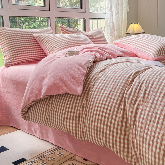 91家纺网 家纺一手货源 找家纺 柠萌家居 2023新款全棉色织水洗棉加牛奶绒四件套全棉拼牛奶绒 棉+绒-蜜粉小格