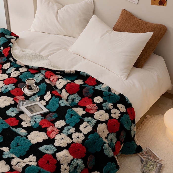 91家纺网 家纺一手货源 找家纺 萝莉家纺 2023新款韩国订货热销款羊毛绒毯 提花绿色