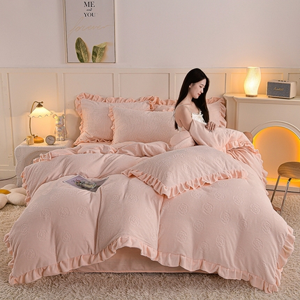 91家纺网 家纺一手货源 找家纺 （总）苏迪 2025新款牛奶绒四件套-山茶花