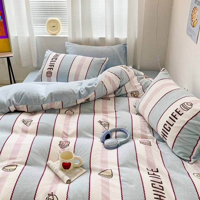 91家纺网 家纺一手货源 找家纺 昔可家纺 2023新款大版数码印花保暖牛奶绒四件套 美食派对