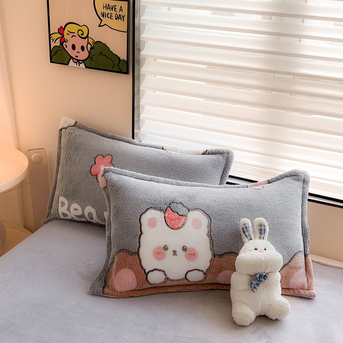 91家纺网 家纺一手货源 找家纺 美莱 2023爆款雪花绒四件套法莱绒牛奶绒被套量大价格优惠 啵啵熊