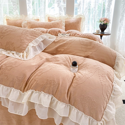 91家纺网 家纺一手货源 找家纺 总大米家居2024新款法式小香风双层边230克雕花绒蔷薇花语系列四件套