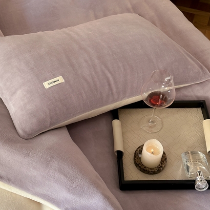 91家纺网 家纺一手货源 找家纺 （总）时光里 2023新款双拼牛奶绒枕套