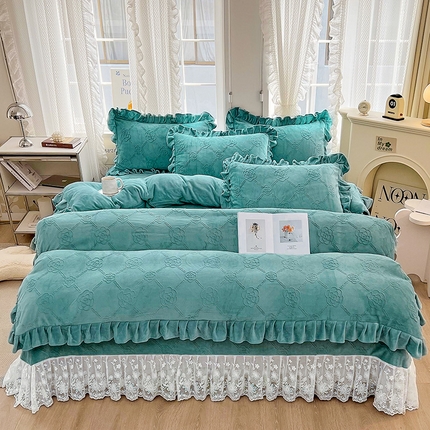 91家纺网 家纺一手货源 找家纺 （总）宜凡 2023新款烂花牛奶绒床盖四件套