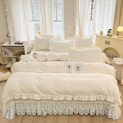 91家纺网 家纺一手货源 找家纺 （总）宜凡 2023新款烂花牛奶绒床盖四件套
