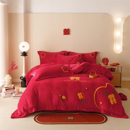 91家纺网 家纺一手货源 找家纺 （总）798家纺 2023新款婚庆系列牛奶绒保暖毛巾绣四件套