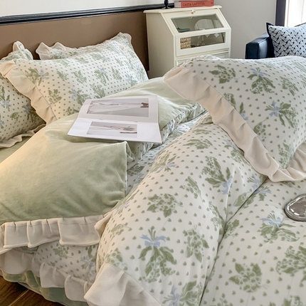 潘朵拉 2023新款高克重法式花边着色雕花牛奶绒四件套 清浅（奶绿）